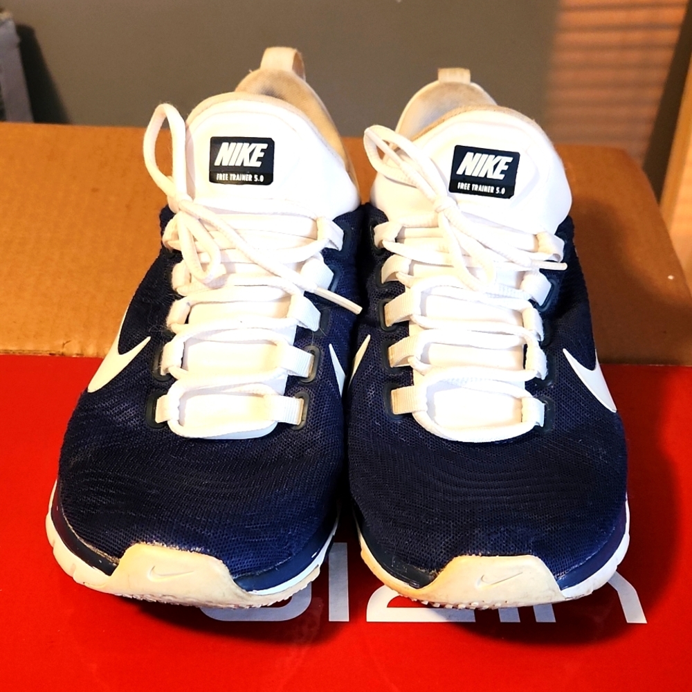 Mens Nike Free Run 5.0 size 10.5.